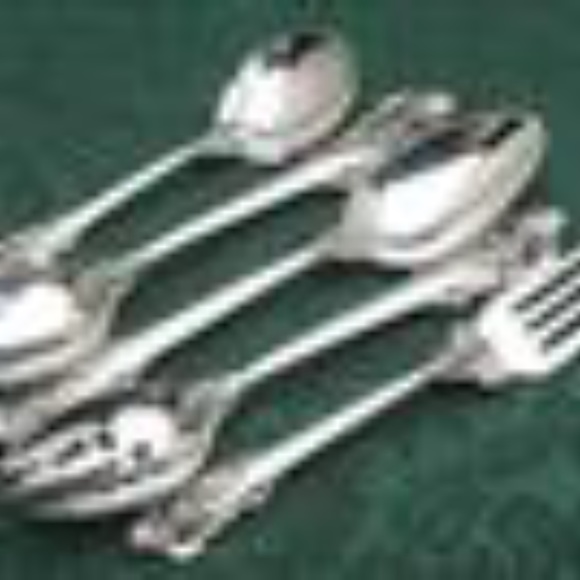 Wallace Grande Baroque Sterling 79 Piece Set - Picture 5 of 8